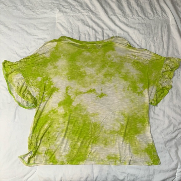 LuLaRoe | Dahl Neon Green Tie Dye Short Ruffle Sleeve Crewneck Cropped Tee Shirt - Picture 5 of 13
